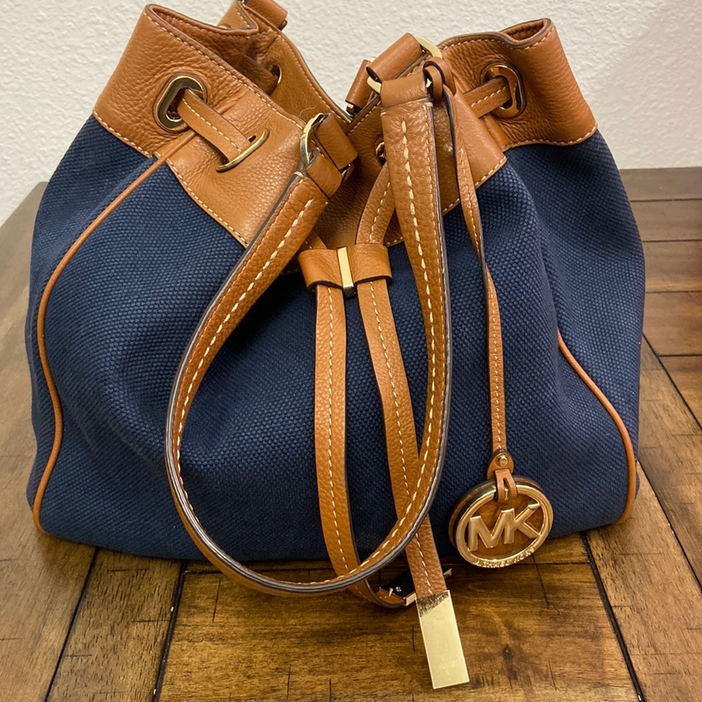 Michael Kors Women’s LG Marina Denim Drawstring Tote